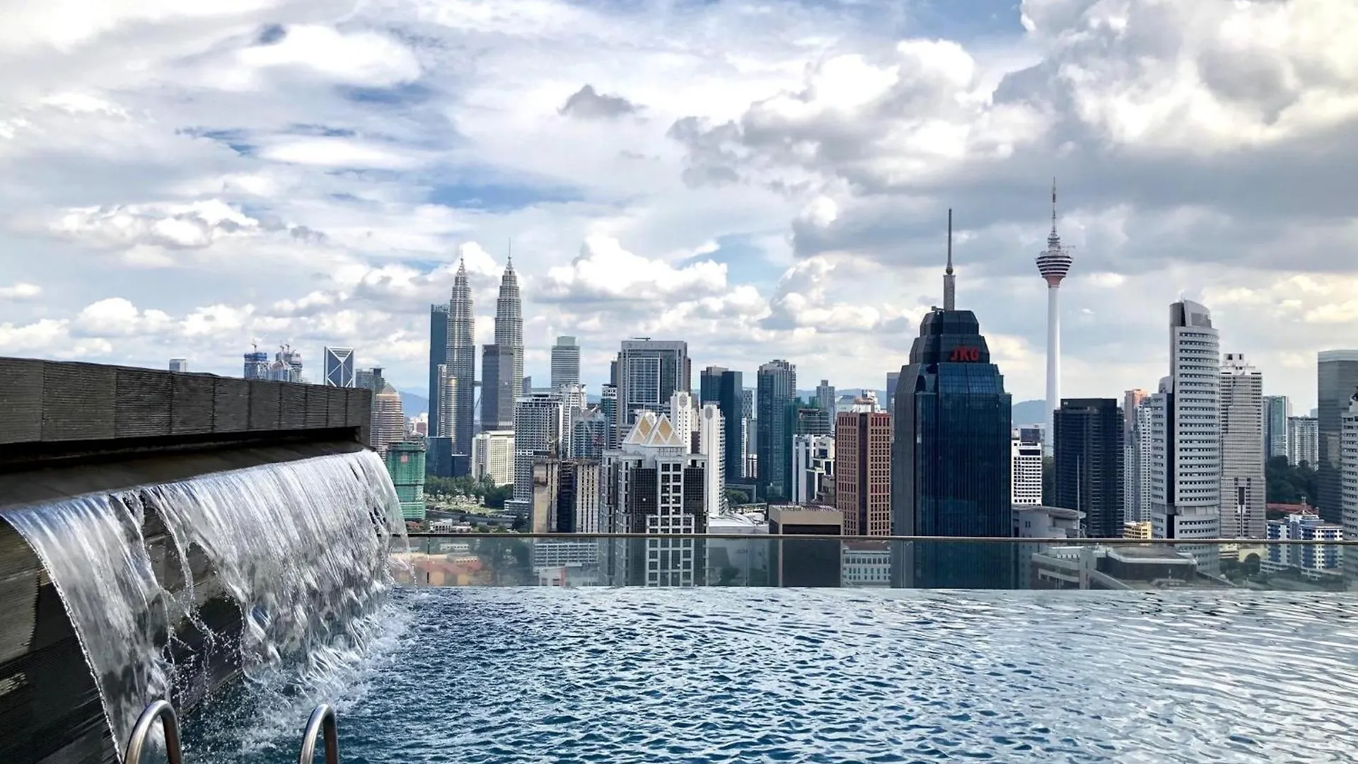 1Br Cozy Apartment Regalia Residence The Sky Pool Suite Kuala Lumpur